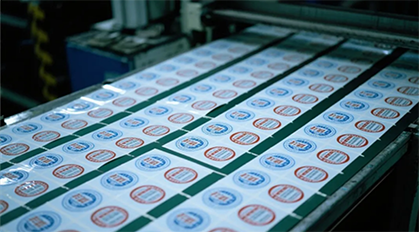 See laserkontroller avab uued võimalused laserstantsimiseks.