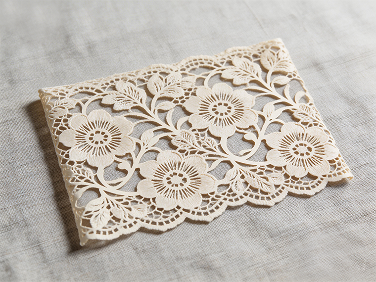 Miks kangalõikussüsteemid nihkuvad mitmeteljelistele laserkontrolleritele? Tõhusus on võtmetähtsusega.